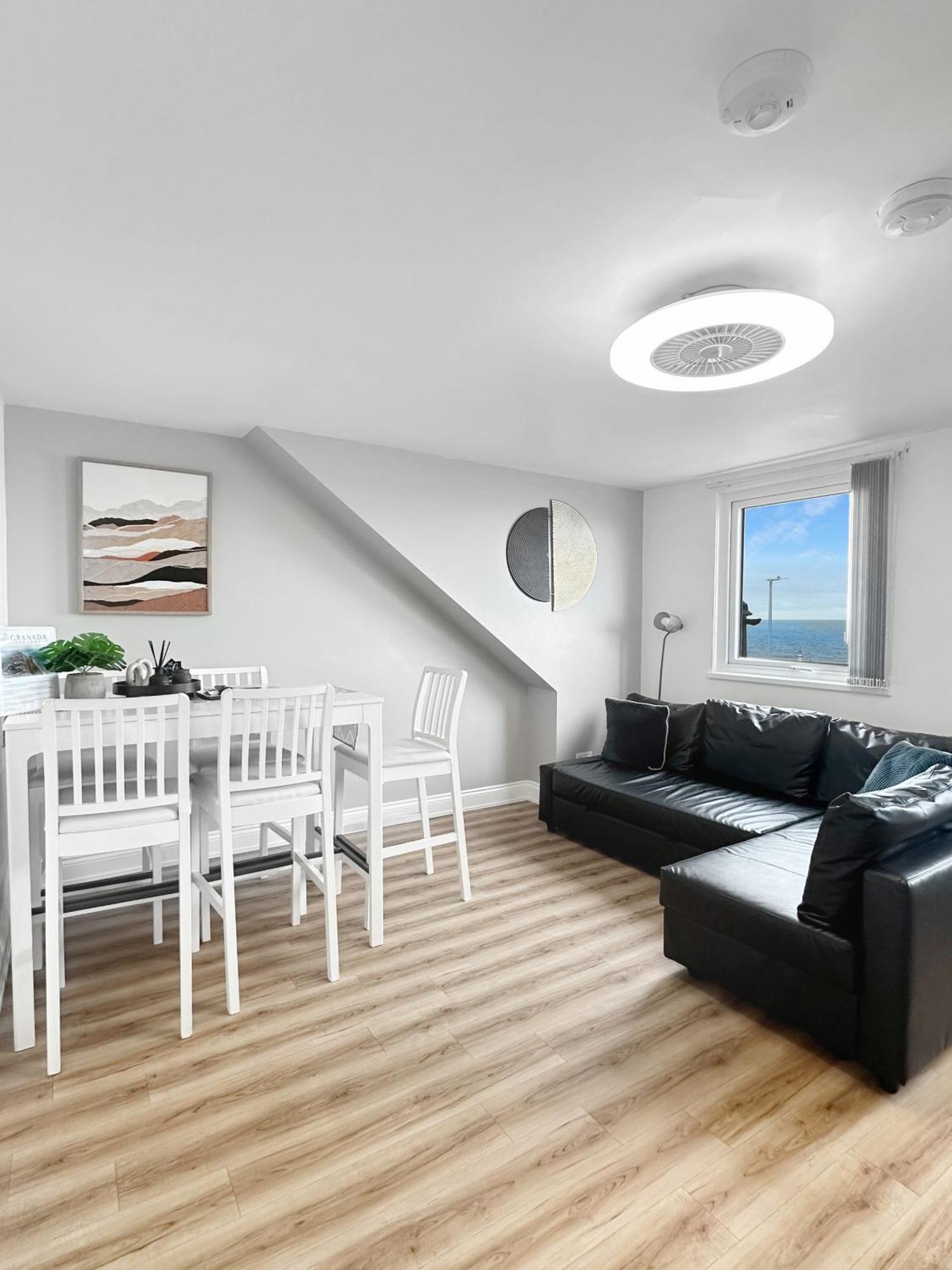Granada Apartments Queen'S Promenade Blackpool Exteriér fotografie