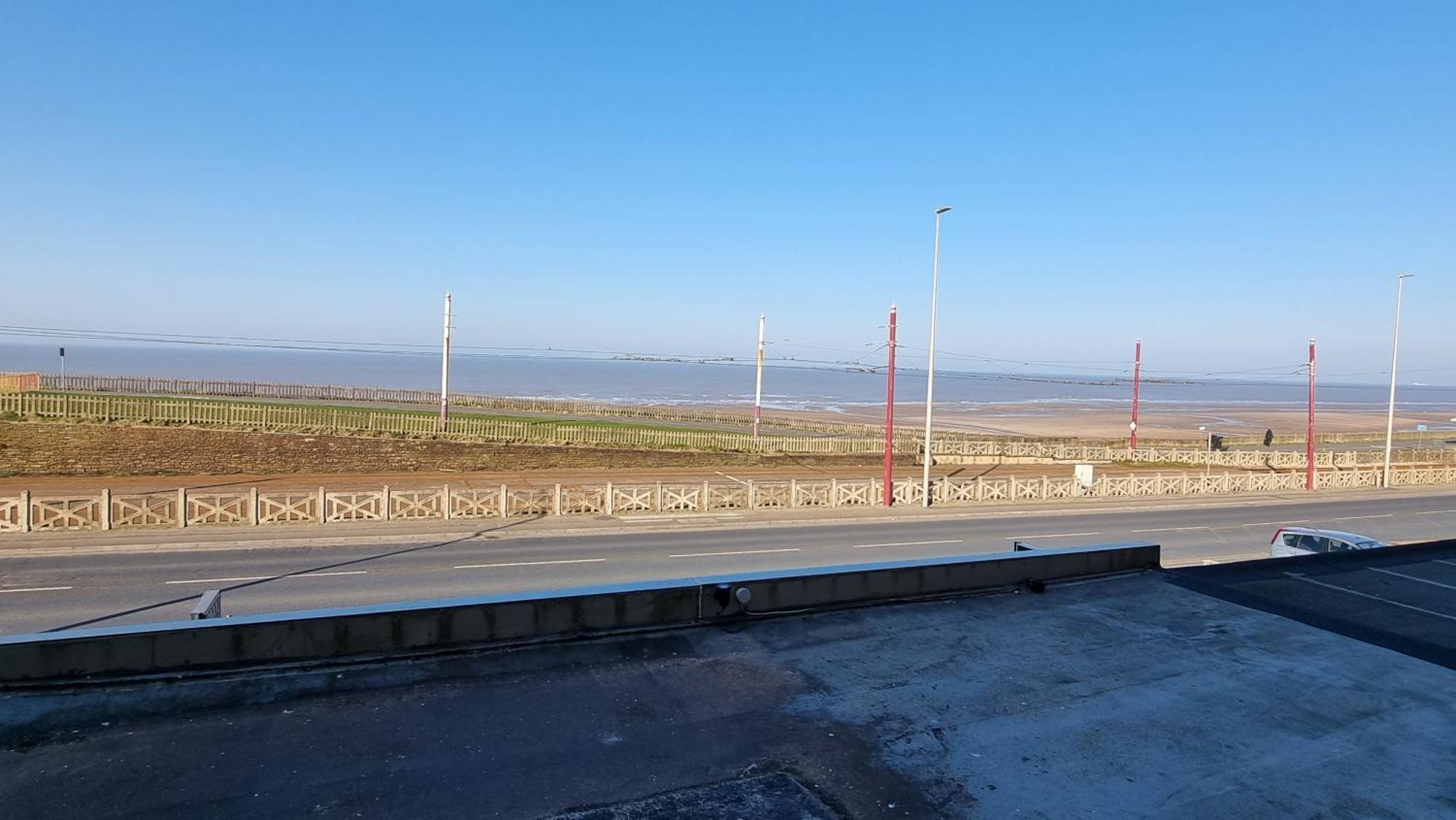 Granada Apartments Queen'S Promenade Blackpool Exteriér fotografie
